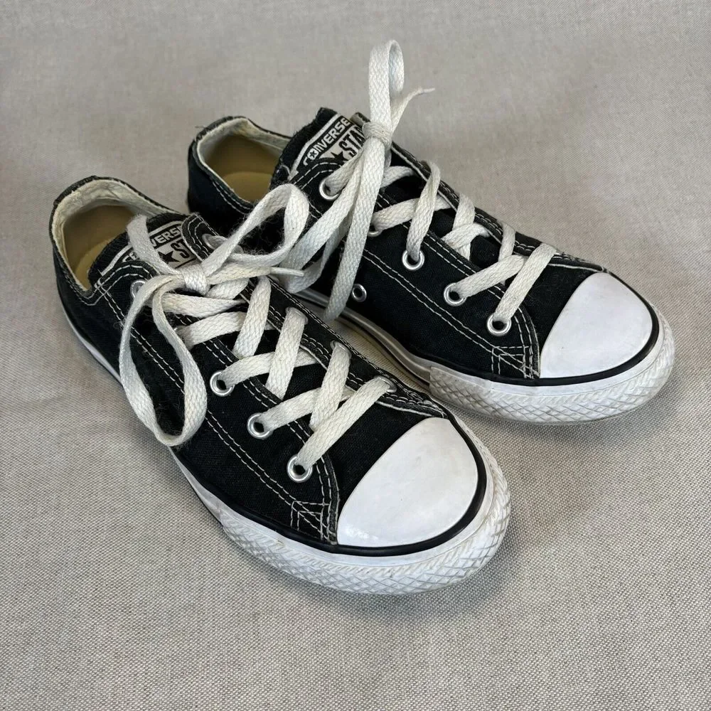 Converse Shoes Youth 3 Chuck Taylor All Star Classic Low Top Sneaker 3J235 Black